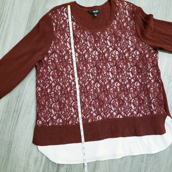 SOLD! Simply Vera by Vera Wang Lace Front Burgundy Dressy Sweater - Picture 5 of 6